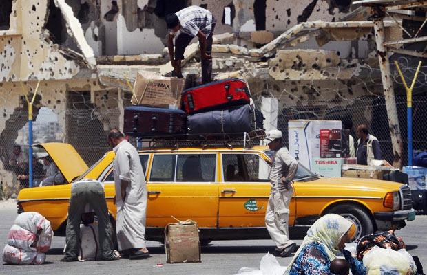 333gaza-taxi_