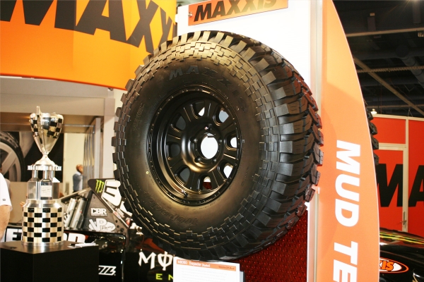 резина для такси шины Максис MAXXIS